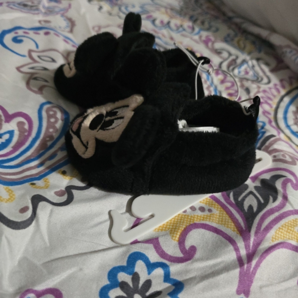 Disney Mickey mouse slippers for babies - Picture 2 of 2